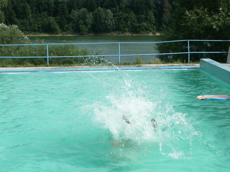 mb050726059.jpg